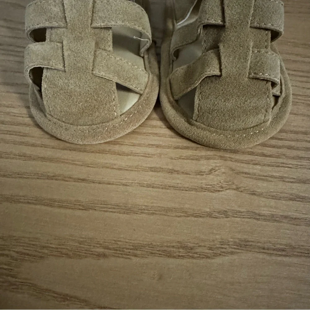 Janie and Jack Tan Sandals Size 6-12 Months
